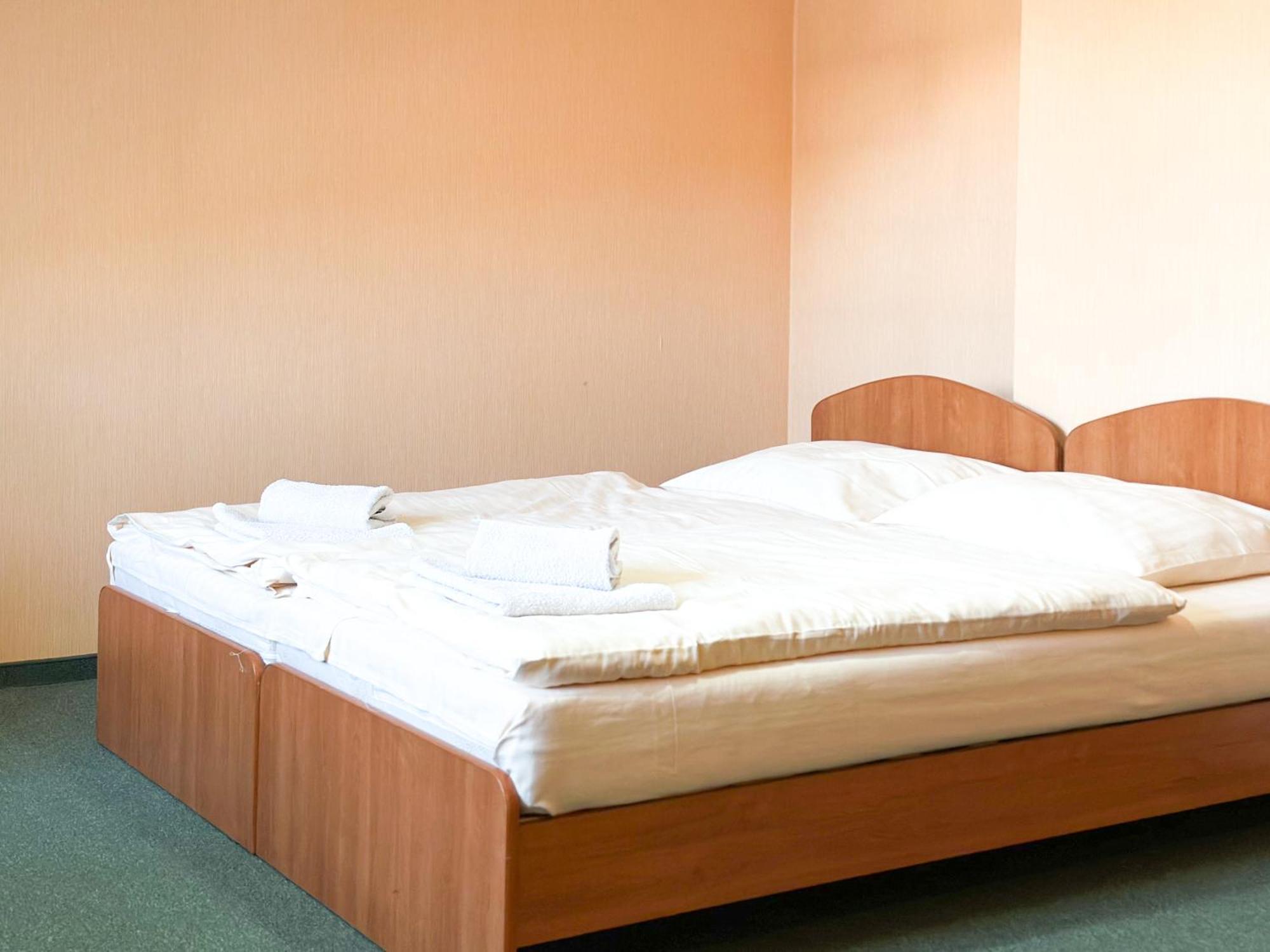 Hotel Arkadia Klecza Gorna Ngoại thất bức ảnh